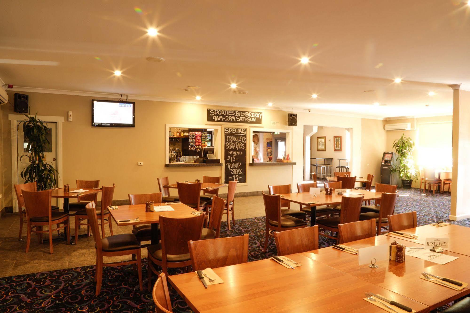Sportsmens Club Hotel Wagga Wagga Zewnętrze zdjęcie